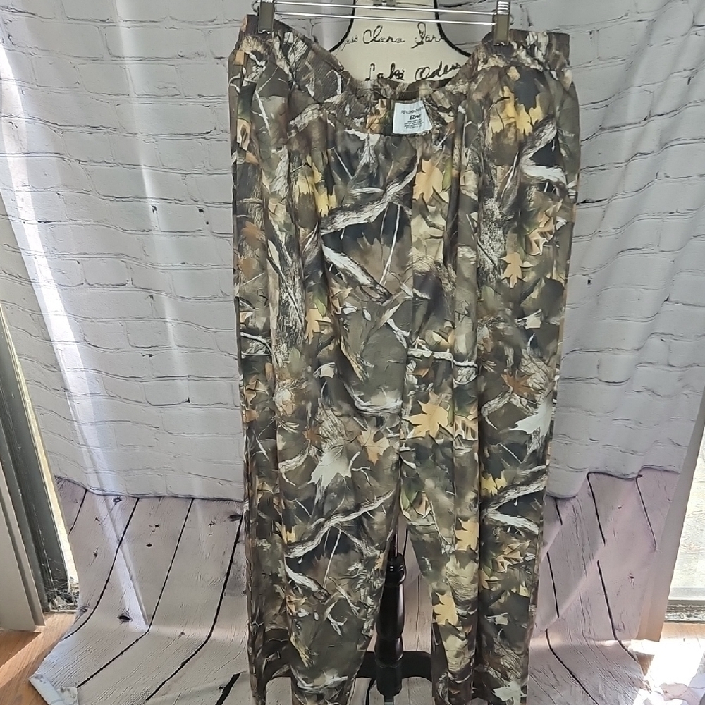 SHEIN Green Tree Camo Elastic Waist Pants Size 4XL - Picture 1 of 5